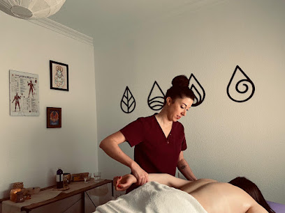 AMALAKI AYURVEDA - masajes, consulta, Reiki, registros akáshicos, astrología evolutiva