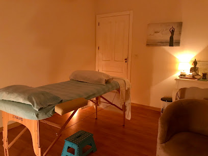 Mercedes Serna - Masaje relajante, Terapia corporal, Psicología holística