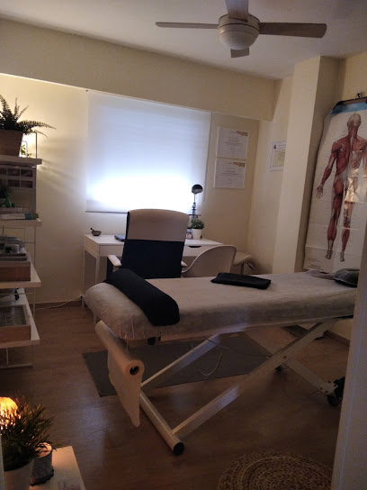 Raquel Tebar Masaje en Denia | Sesión de quiromasaje | Terapeuta de La Nueva Terapia LNT